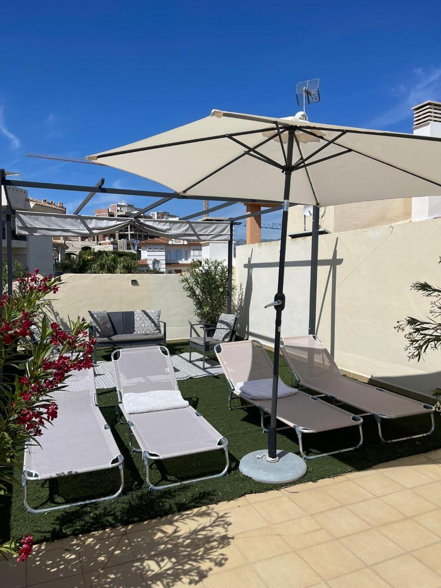 דירות מיחאס Panoramic Seaview מראה חיצוני תמונה